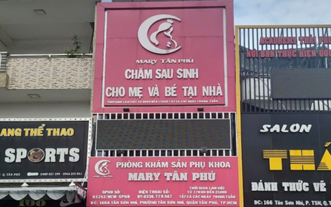 Phát hiện bác sĩ đang thực hành tại Bệnh viện Từ Dũ lại khám chữa bệnh ở phòng khám