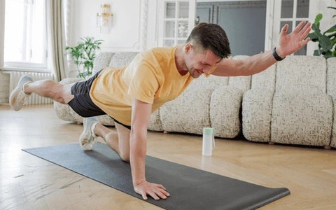 10 bài tập tại nhà hiệu quả như đến phòng gym