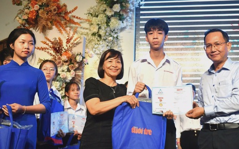 Tiếp sức đến trường cho tân sinh viên nghèo của tỉnh Khánh Hòa, Ninh Thuận, Bình Định