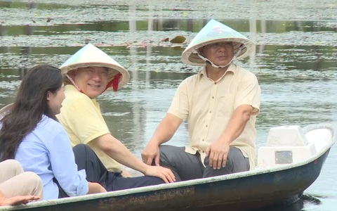 Một ngày trải nghiệm cảnh quan sông nước, rừng dược liệu của Tổng lãnh sự Hàn Quốc