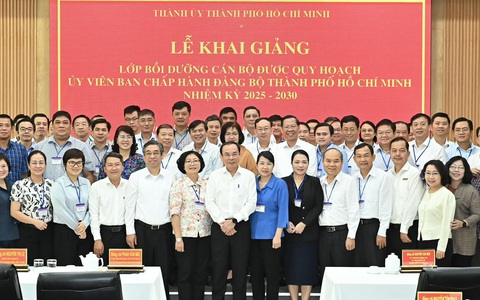 Thành ủy TP.HCM bồi dưỡng 84 cán bộ quy hoạch thành ủy viên nhiệm kỳ 2025-2030