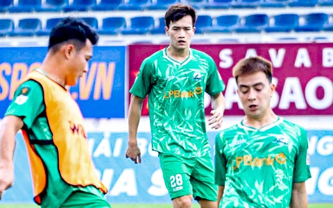 Hoàng Đức không cần ghi bàn, Phù Đổng Ninh Bình vẫn toàn thắng