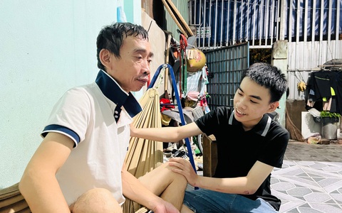 Không có điện thoại để lên mạng, Tài 'hiếu thảo' vẫn đậu Đại học Nông Lâm TP.HCM