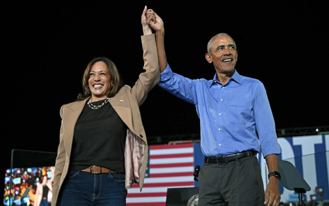 Bà Harris lần đầu vận động tranh cử chung với cựu tổng thống Obama