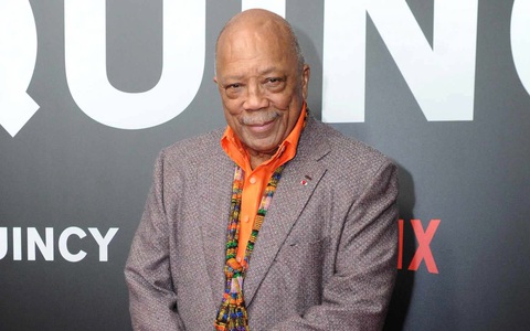 Quincy Jones, ông trùm làng giải trí Mỹ từng hợp tác với Michael Jackson, qua đời ở tuổi 91
