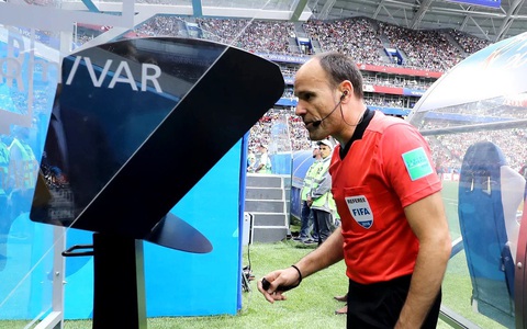 FIFA muốn bỏ VAR?