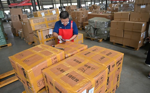 Nâng cao sức cạnh tranh của hàng Việt trước hàng ngoại giá rẻ