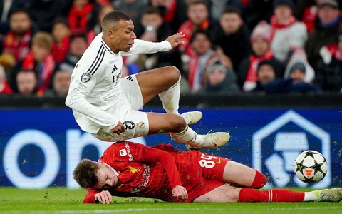 Real Madrid đã sai lầm với Mbappe?