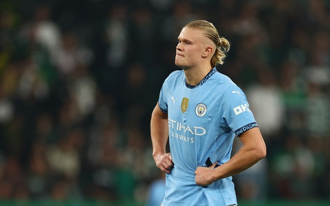 Man City thua sốc trước tài cầm quân của tân HLV trưởng Man United
