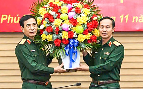 Thiếu tướng Trần Văn Bắc nhận nhiệm vụ tư lệnh Quân khu 2