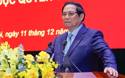 Thủ tướng nói về bảo vệ quyền con người, đưa vào chương trình giáo dục quốc dân