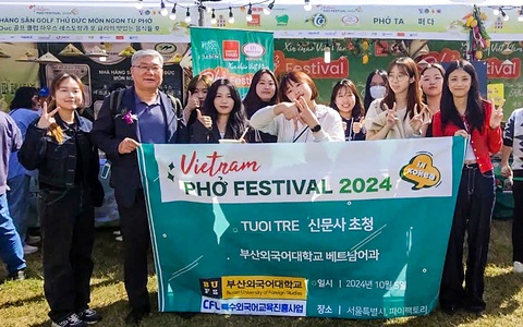 Trao giải cuộc thi viết 'Phở Việt trong mắt tôi' tại Hàn Quốc