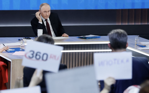 Ông Putin nhận thiếu sót về lạm phát cao, kinh tế 'tăng trưởng nóng' ở Nga