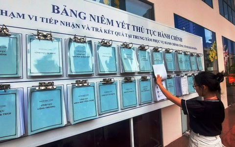 Công an trả lại bằng lái xe tích hợp, sở đã nhận hồ sơ đổi bằng cho dân