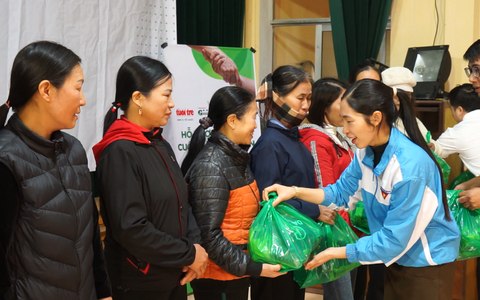 ‘Ngăn dòng bỏ học’ và hỗ trợ nông dân Hải Dương tái thiết cuộc sống sau bão Yagi