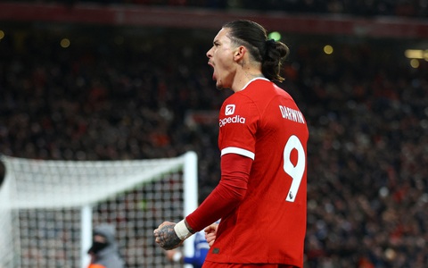 Nunez đá dội cột 4 lần, Liverpool vẫn thắng đậm Chelsea
