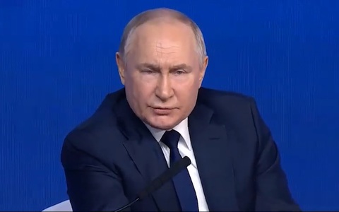 Ông Putin nói Ukraine bắn hạ máy bay chở tù binh bằng tên lửa Patriot của Mỹ