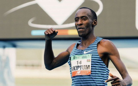 Kỷ lục gia marathon thế giới Kelvin Kiptum gặp nạn, qua đời ở tuổi 24