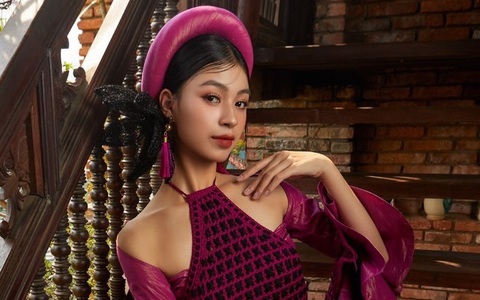 Đan móc và chất liệu tái chế lên Yếm xuân của Việt Hùng
