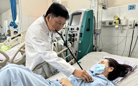 Uống 'nước vui' ở tiệc sinh nhật, cô gái 23 tuổi nôn ói, hôn mê