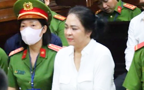 Bà Nguyễn Phương Hằng, ông Huỳnh Uy Dũng xin vắng mặt tại phiên tòa xử bà Hàn Ni, ông Trần Văn Sỹ