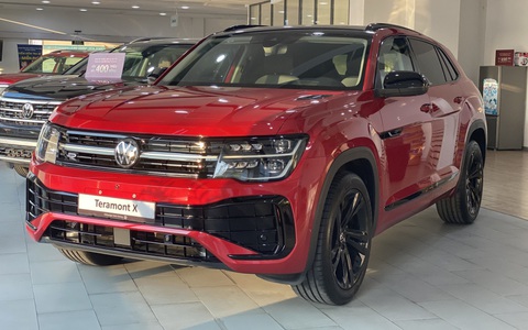 Chưa ra mắt, Volkswagen Teramont X giá 2,168 tỉ đã bàn giao đến khách chơi Tết