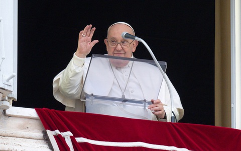 Ông Zelensky, Bộ Ngoại giao Nga nói về phát ngôn 'giương cờ trắng' của Giáo hoàng Francis