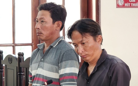 Chưa đóng tiền phạt, 2 người đàn ông lại đi hút cát trộm lãnh hơn 2 năm tù