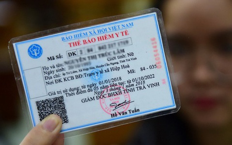 Cử tri phản ánh thẻ bảo hiểm y tế mẫu mới không ghi hạn gây khó