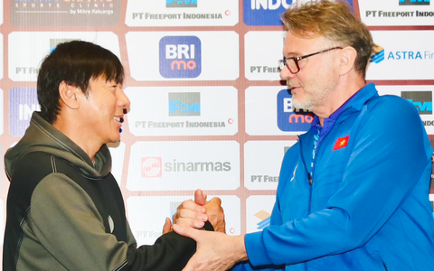 HLV Philippe Troussier nói gì tại họp báo trước trận gặp Indonesia tối 21-3?