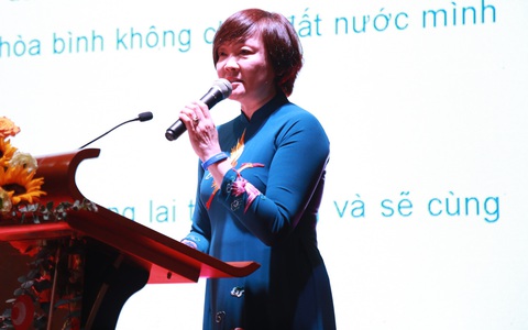 Quỹ của phu nhân cố Thủ tướng Nhật Bản Abe Shinzo tặng xe lăn cho người khuyết tật Đà Nẵng