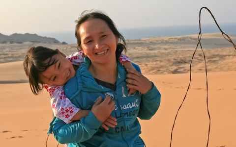 Lê Bích và những bức ảnh ‘ai cũng sinh ra từ mẹ’