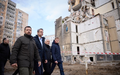 Tên lửa Nga rơi gần vị trí ông Zelensky và thủ tướng Hy Lạp đi thị sát ở Odessa