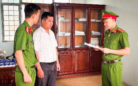 Vụ tiếp tay cấp sổ đỏ trên đất đã có chủ: Bắt thêm 3 cán bộ