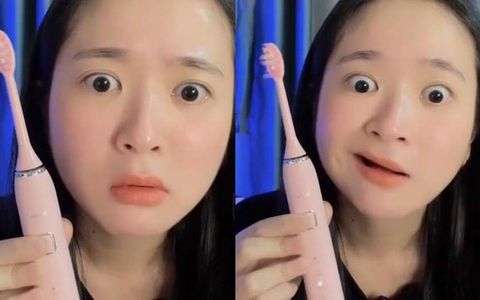 Màn livestream bán bàn chải đánh răng siêu hài hước