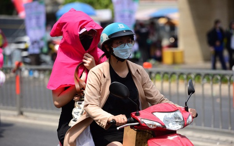 Nửa cuối tháng này, Nam Bộ khả năng kết thúc nắng nóng; Bắc Bộ, Trung Bộ lại nắng nóng gay gắt