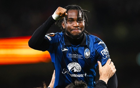 Ademola Lookman: Cậu bé không nhà 'kết liễu' giấc mộng của Leverkusen