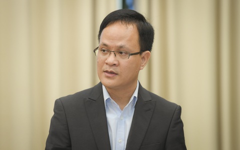 'Tin đồn thay đổi điều hành tỉ giá là không chính xác'