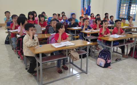 Vụ phản đối sáp nhập trường: Tất cả học sinh đã đến lớp