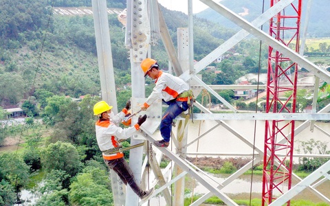 Huy động tổng lực để đưa điện ra miền Bắc