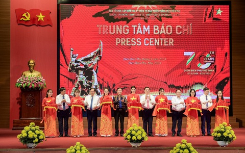 Khai trương Trung tâm Báo chí Lễ kỷ niệm 70 năm Chiến thắng Điện Biên Phủ