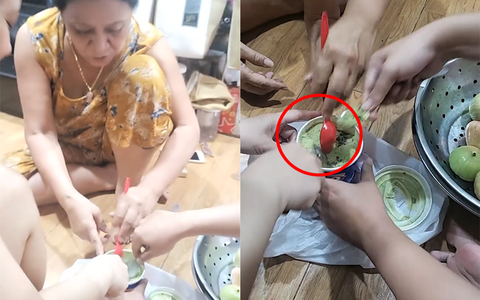 Mẹ nổi quạu vì bị hai con trêu