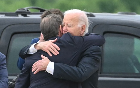 Con trai bị tòa kết tội có ảnh hưởng chiến dịch tranh cử của ông Biden?