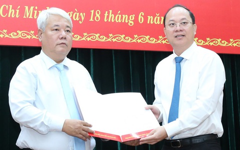 Chỉ định bí thư quận 7 làm bí thư Đảng đoàn Liên đoàn Lao động TP.HCM