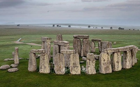 'Trận đồ đá' Stonehenge sẽ vào danh sách di sản thế giới bị đe dọa