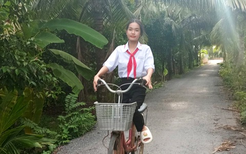Học bổng Chắp cánh ước mơ: Lớn lên giữa nghịch cảnh