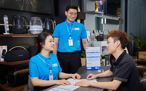 Mcredit nhận giải thưởng trải nghiệm khách hàng tài chính tiêu dùng