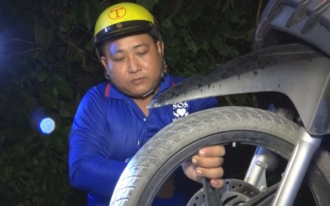 Góc nhìn trưa nay | Đội cứu hộ đặc biệt trong đêm