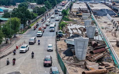 Nút giao ngàn tỉ An Phú: Đã thấy các trụ cầu vượt nhánh, một số gói xây lắp sắp xong