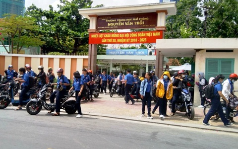 Tuyển sinh lớp 10 Khánh Hòa: Nhiều trường phải xét thêm điểm trung bình lớp 9, vì sao?